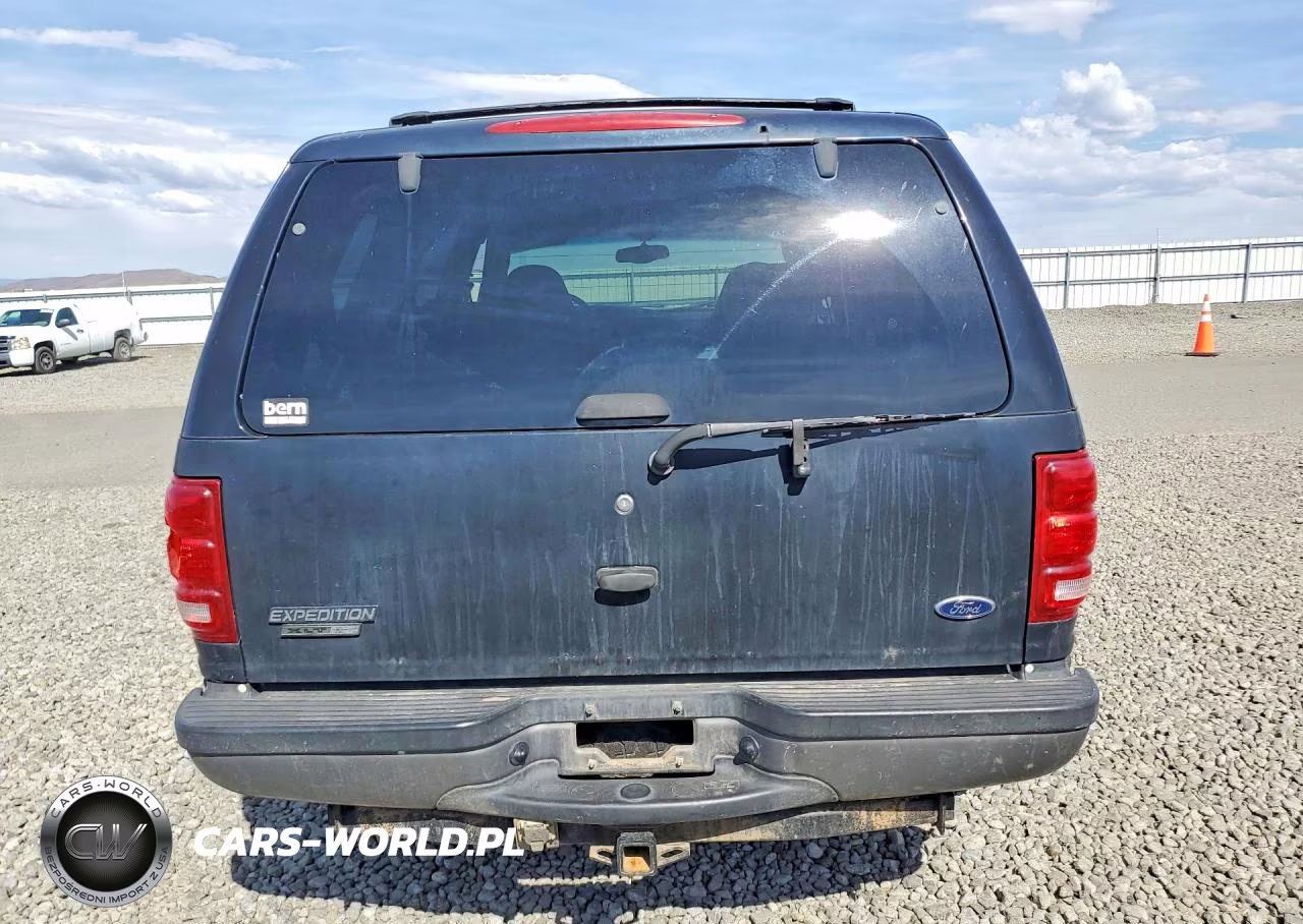 2001 Ford Expedition Xlt VIN:1FMPU16L81LB61623 - 6