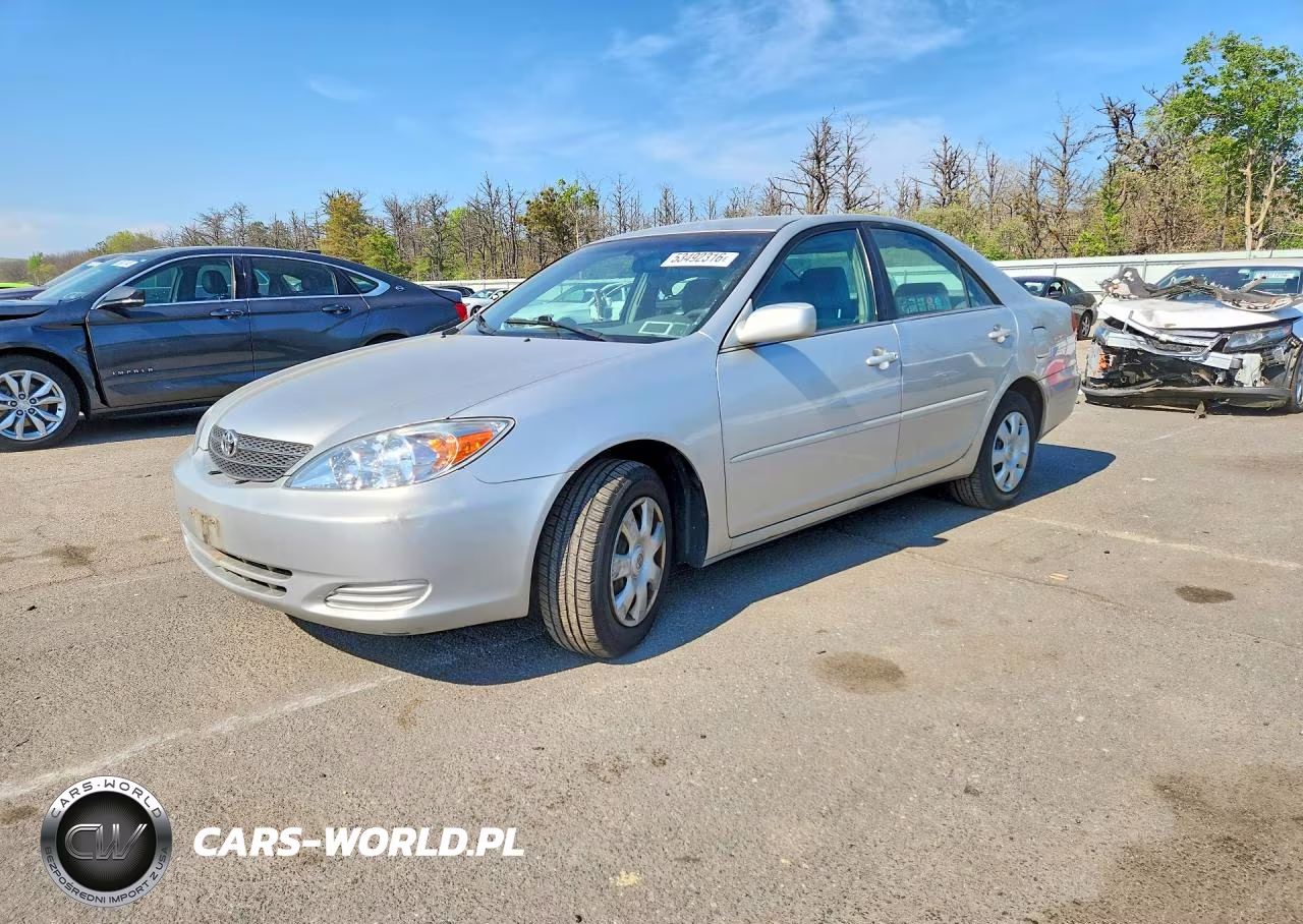 2004 Toyota Camry Le