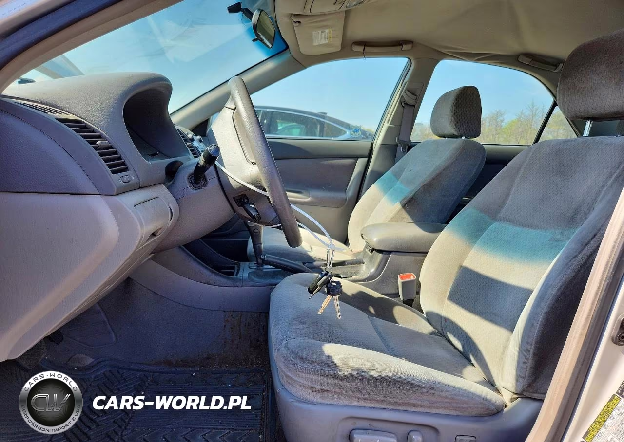 2004 Toyota Camry Le VIN:4T1BE32K84U916588 - 7