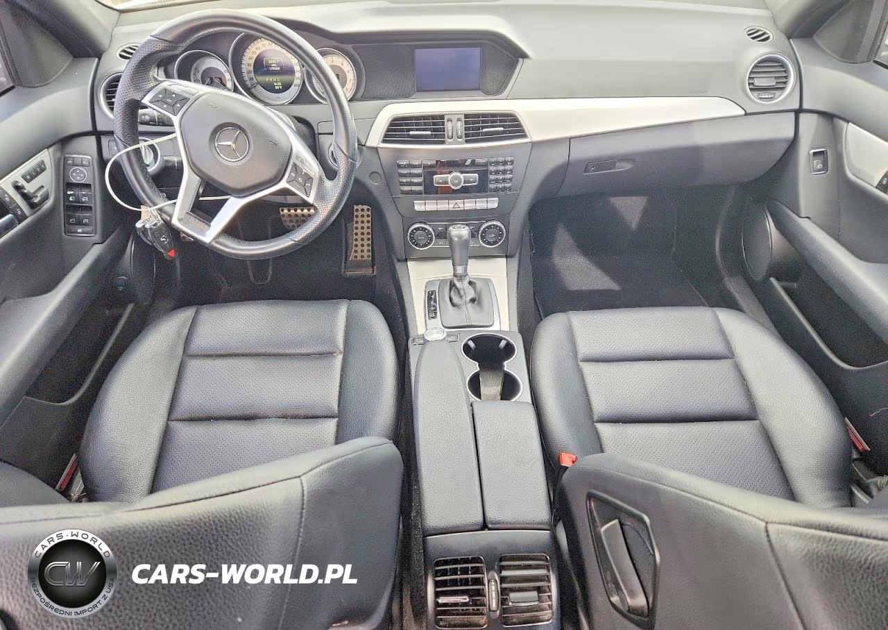 2014 Mercedes-Benz C VIN:WDDGF4HB9ER317603 - 8
