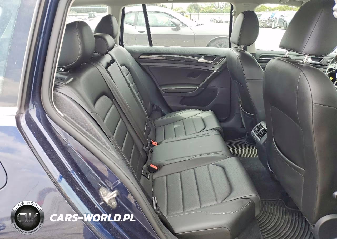 2018 Volkswagen Golf Sportwagen Sel VIN:3VWL17AU4JM767110 - 10