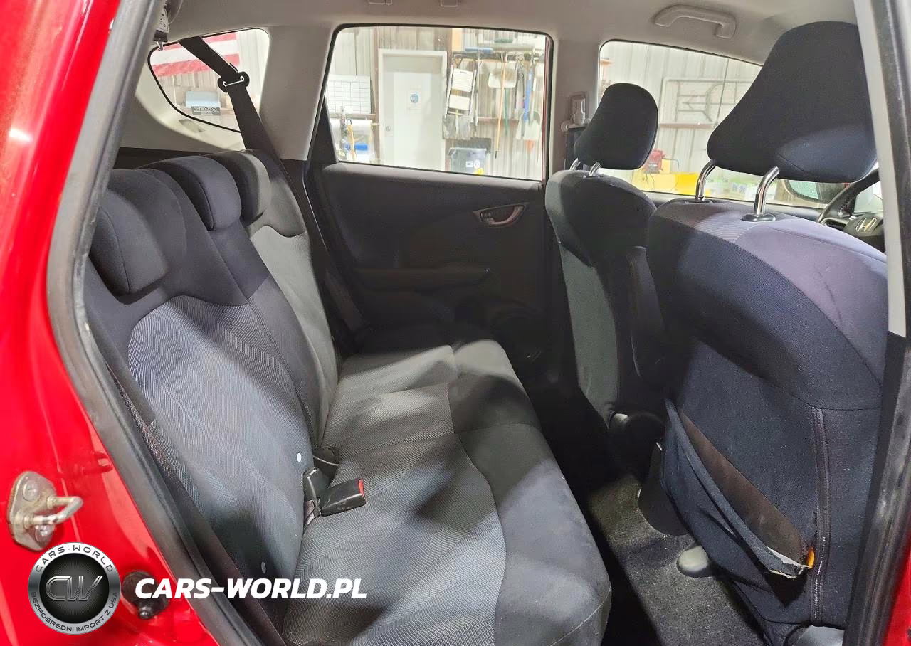 2009 Honda Fit Sport VIN:JHMGE88479S004388 - 11