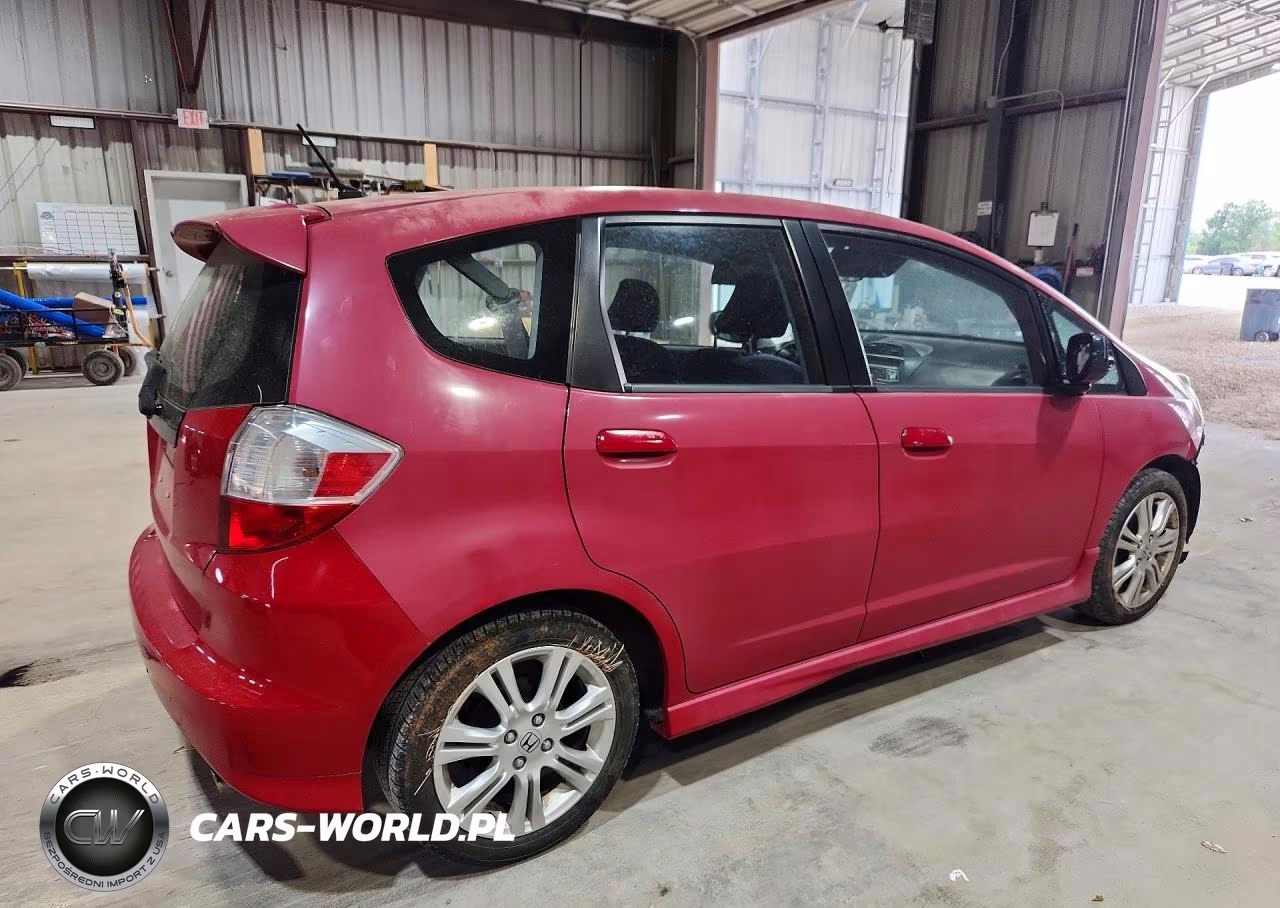 2009 Honda Fit Sport VIN:JHMGE88479S004388 - 3