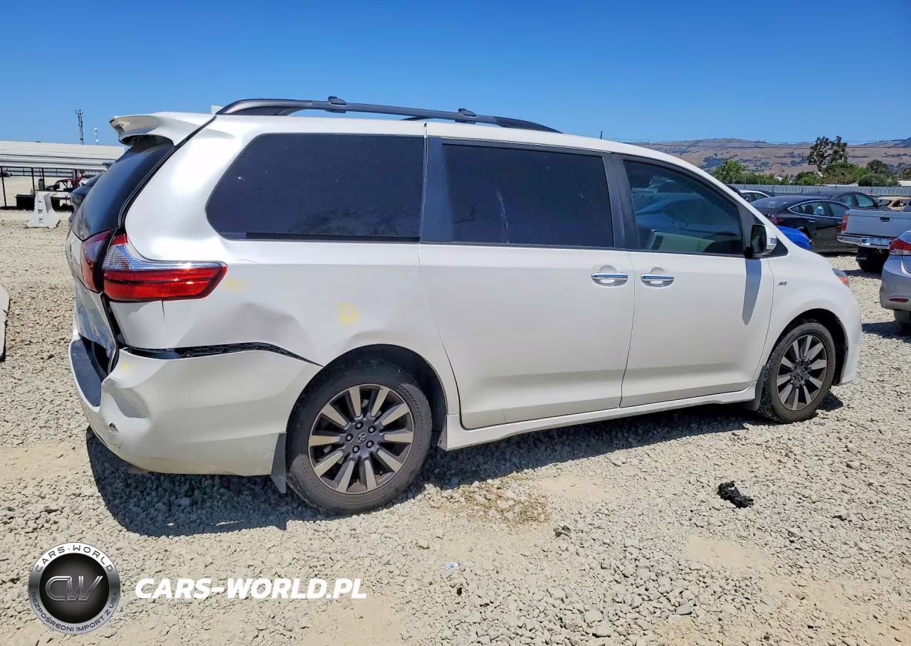 2020 Toyota Sienna Limited Premium 7-Passenger VIN:5TDDZ3DC2LS237104 - 3