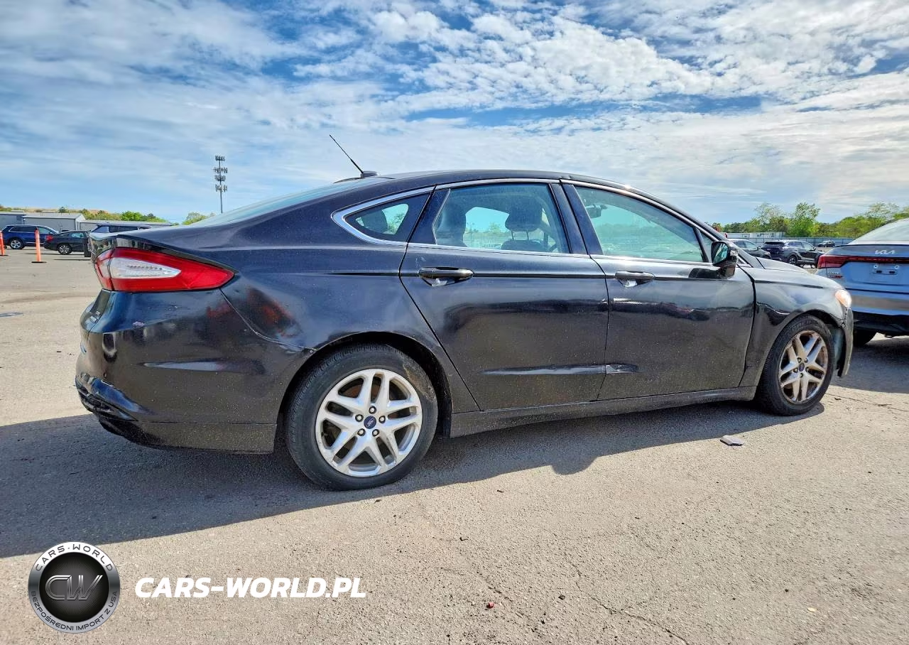 2015 Ford Fusion VIN:3FA6P0HD7FR184882 - 3