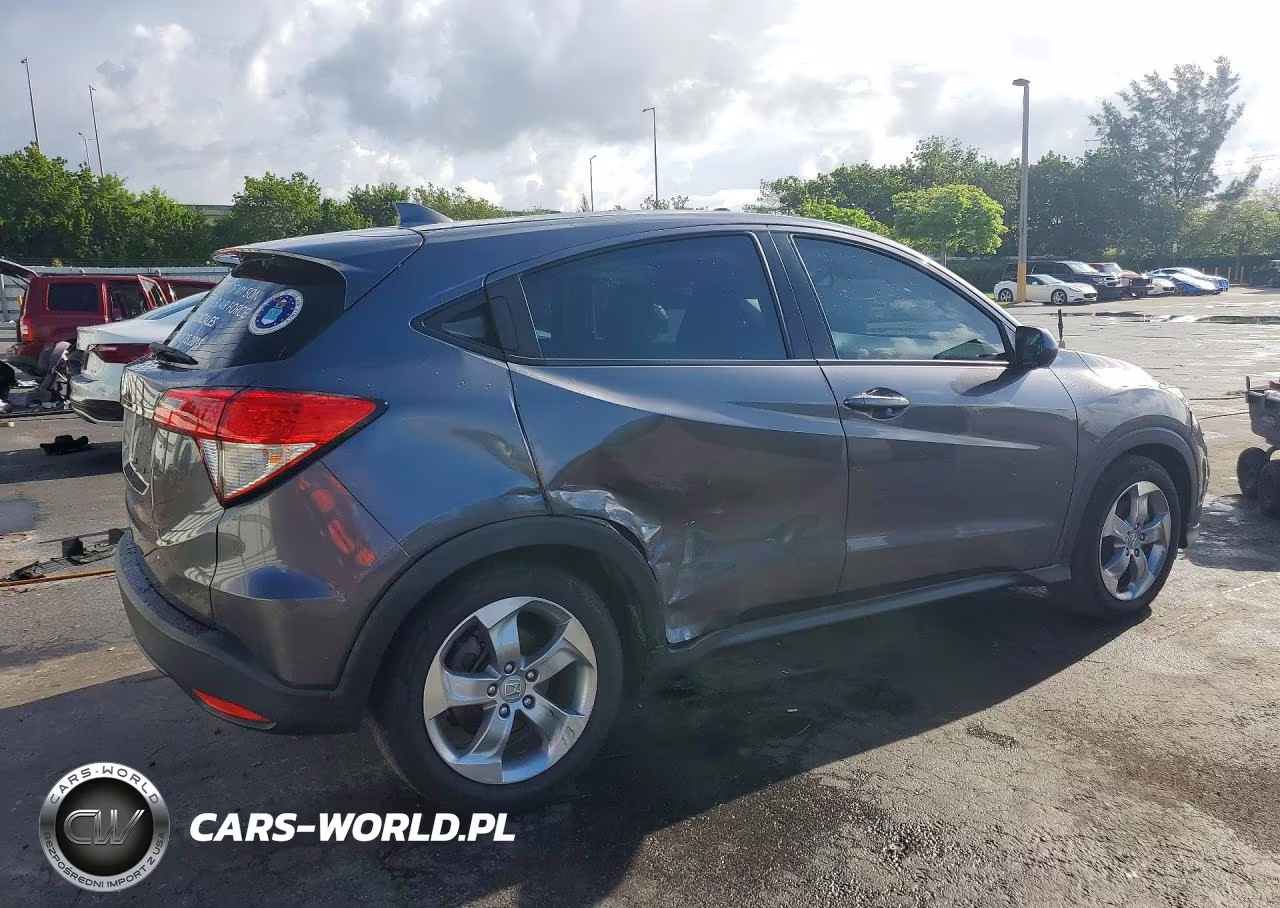 2021 Honda Hr-V Lx VIN:3CZRU5H33MM706139 - 3