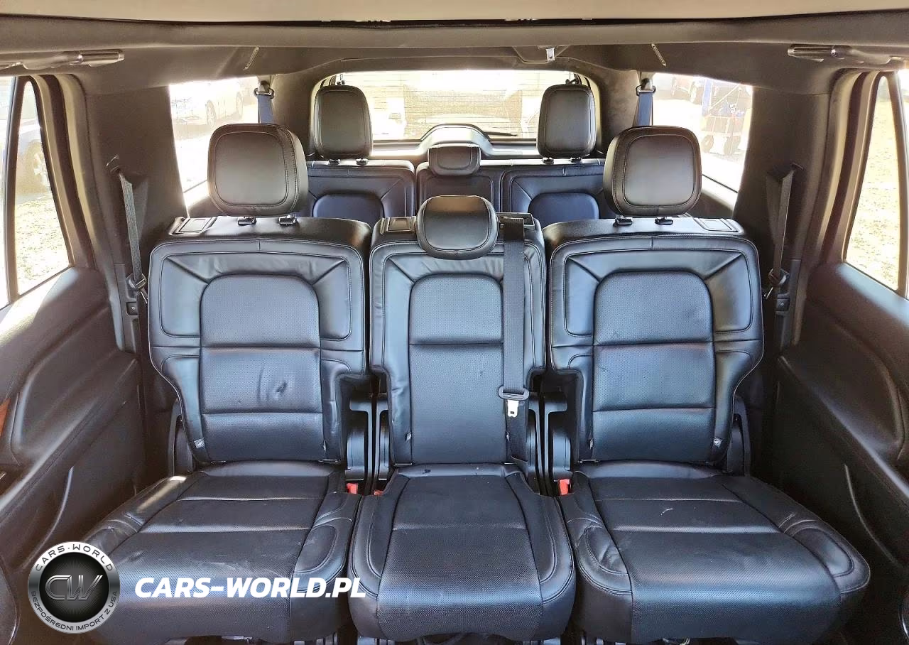 2018 Lincoln Navigator L Select VIN:5LMJJ3JT3JEL10409 - 10