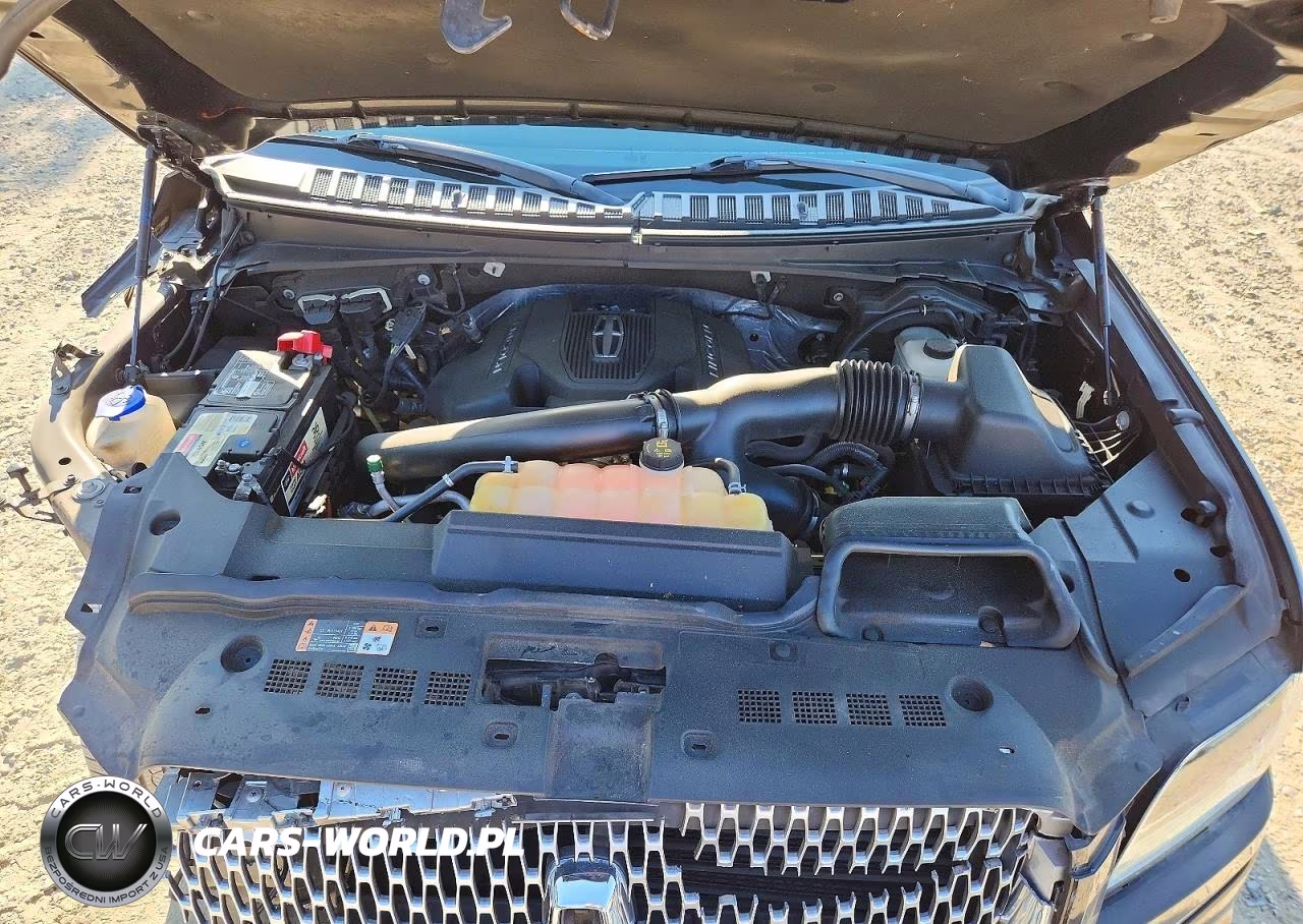 2018 Lincoln Navigator L Select VIN:5LMJJ3JT3JEL10409 - 12