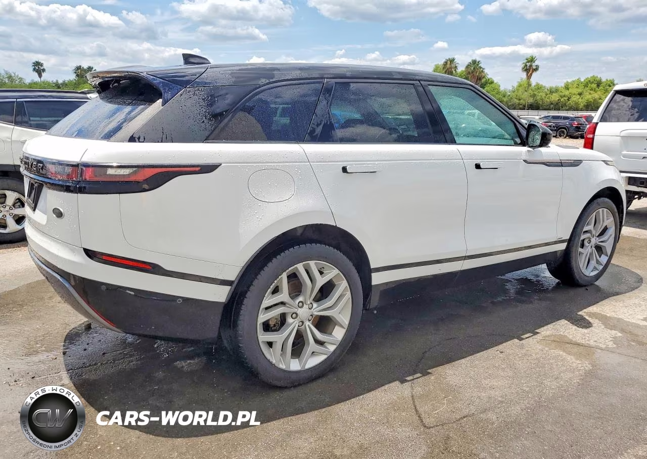 2018 Land Rover Range Rover Velar R-Dynamic Se VIN:SALYL2RX8JA735867 - 3