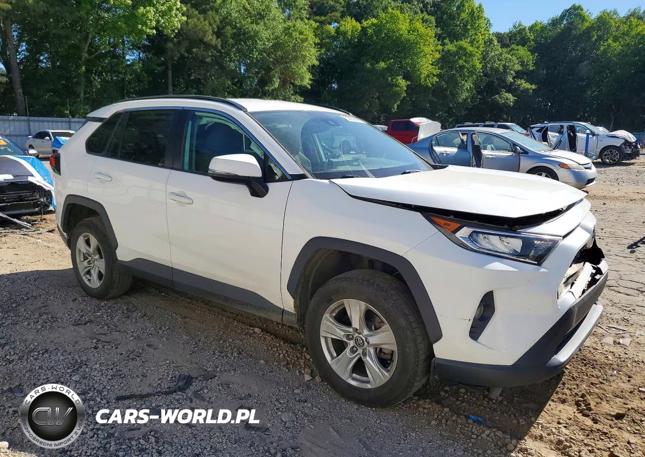 2021 Toyota Rav4 Xle VIN:2T3W1RFV1MW117649 - 4