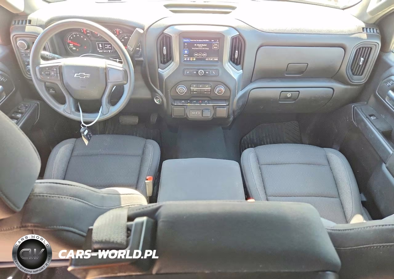 2024 Chevrolet Silverado K1500 Custom VIN:1GCRDBEKXRZ229361 - 8