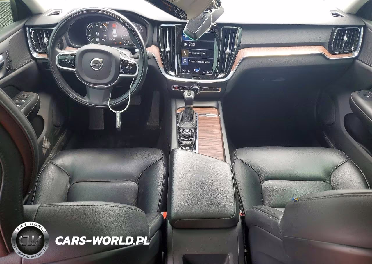 2021 Volvo S60 T5 Momentum VIN:7JR102FK4MG102697 - 8
