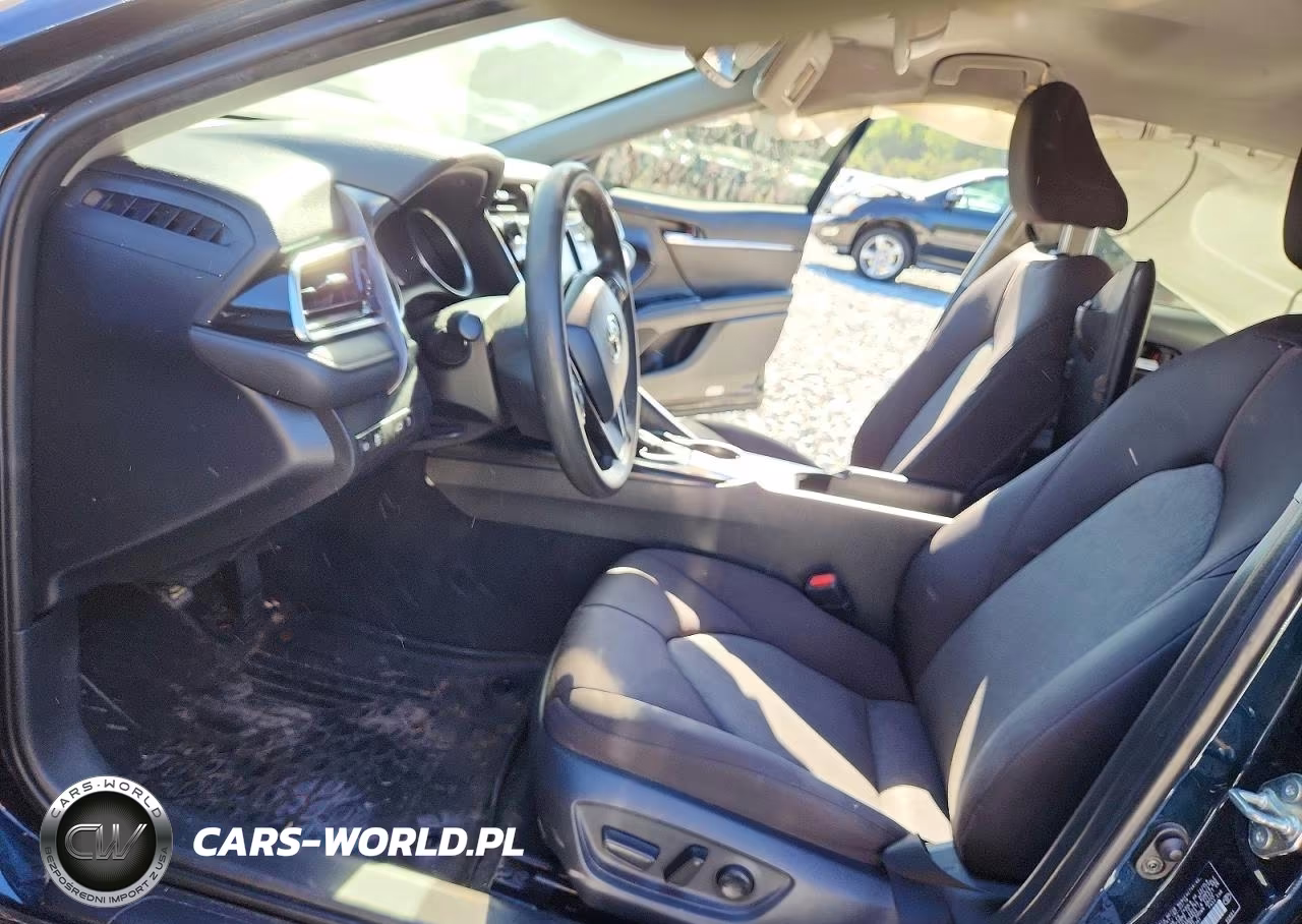 2018 Toyota Camry Le VIN:4T1B11HK4JU598391 - 7