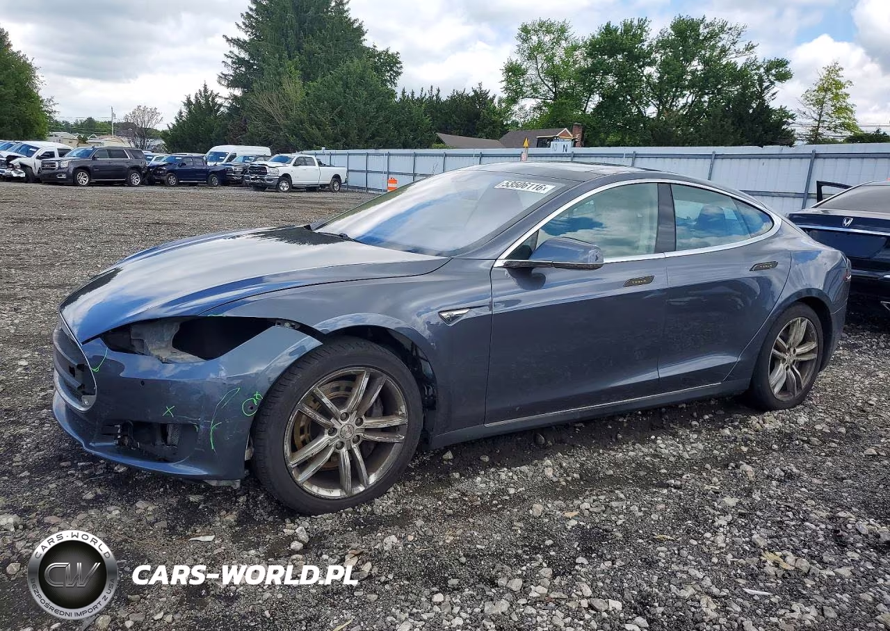 2014 Tesla Model S