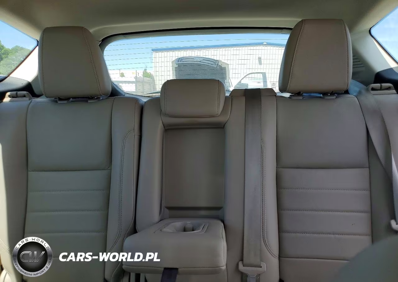 2015 Ford C-Max Sel VIN:1FADP5BU4FL122920 - 10