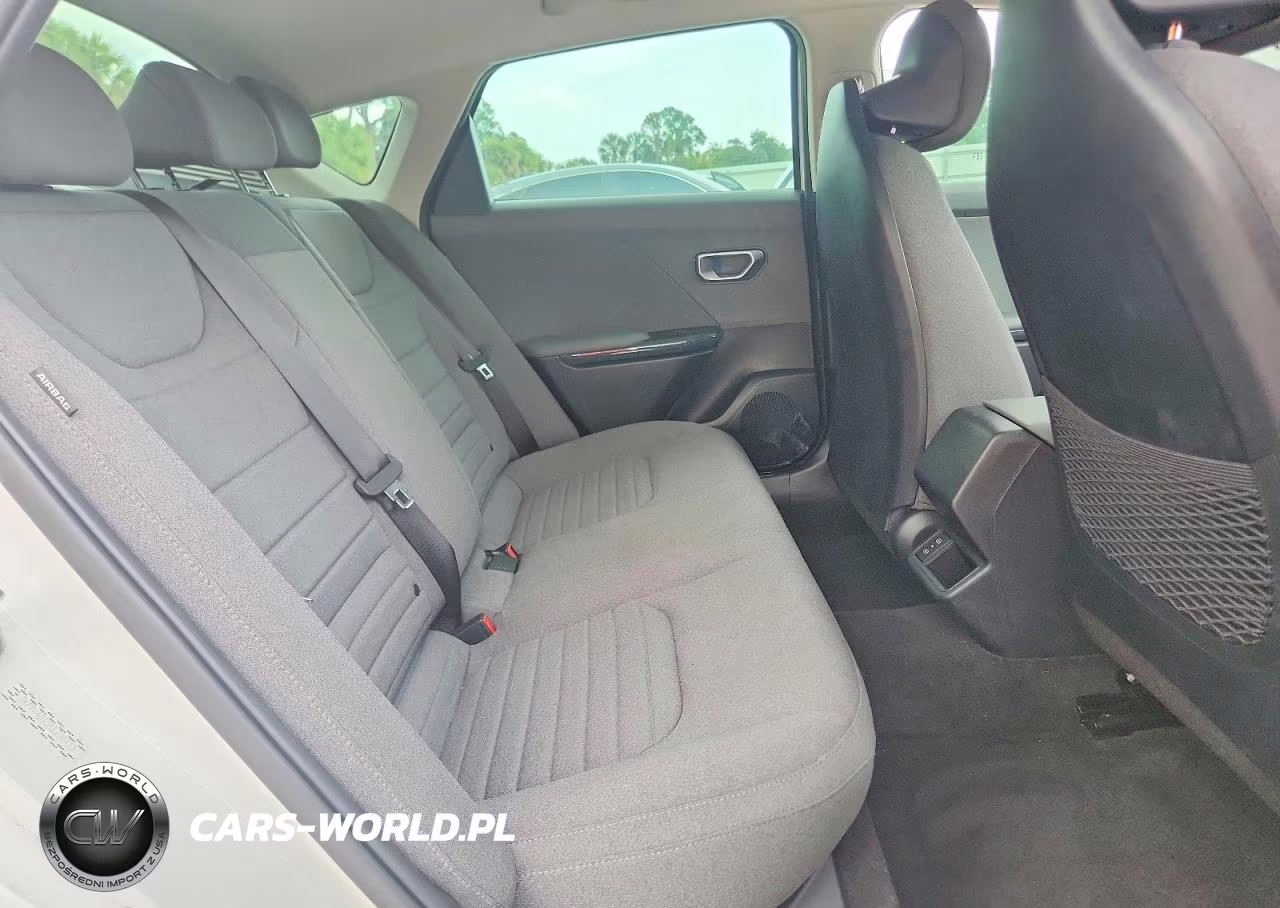 2025 Kia K4 Ex VIN:3KPFU4DE3SE230413 - 10