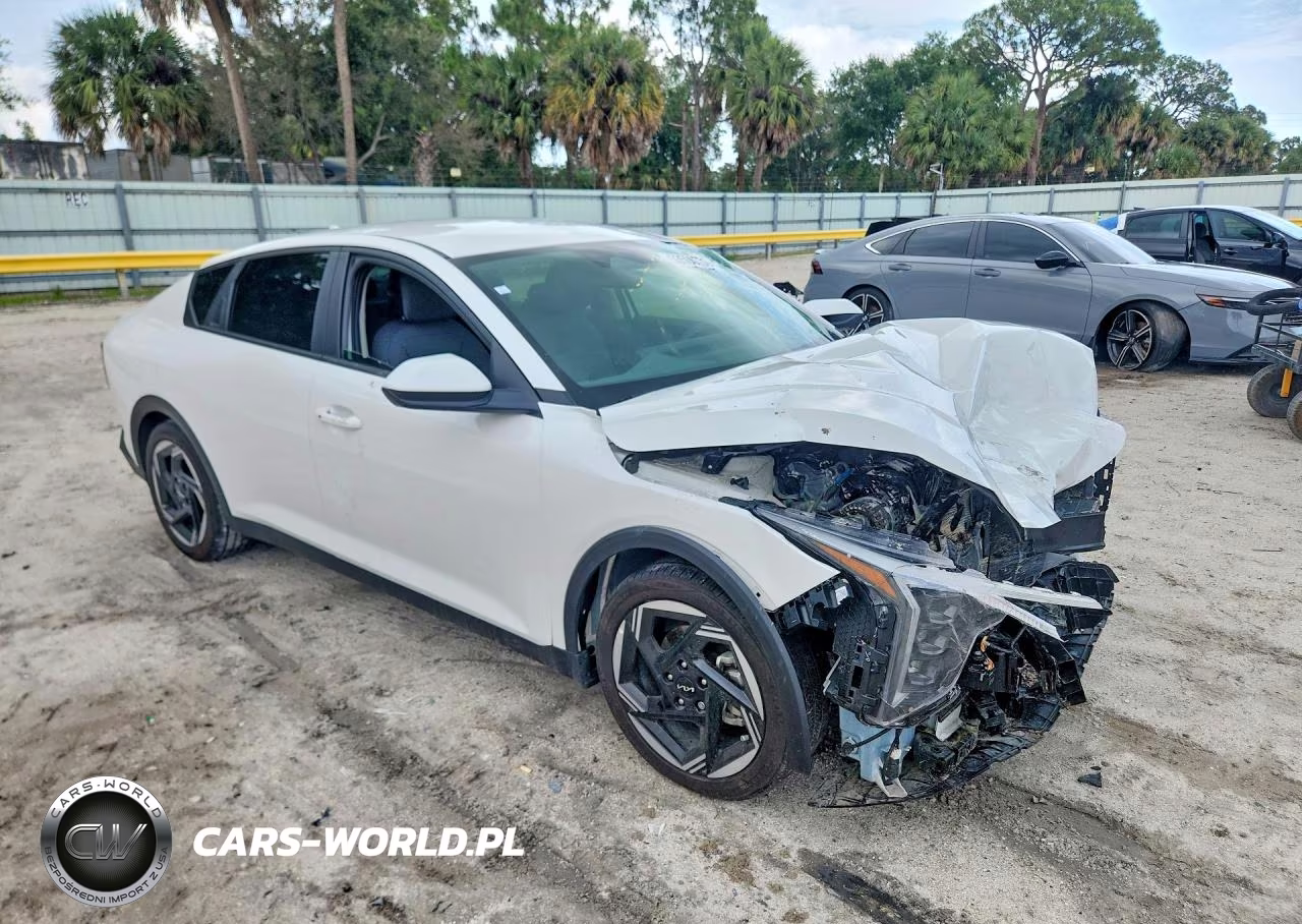 2025 Kia K4 Ex VIN:3KPFU4DE3SE230413 - 4