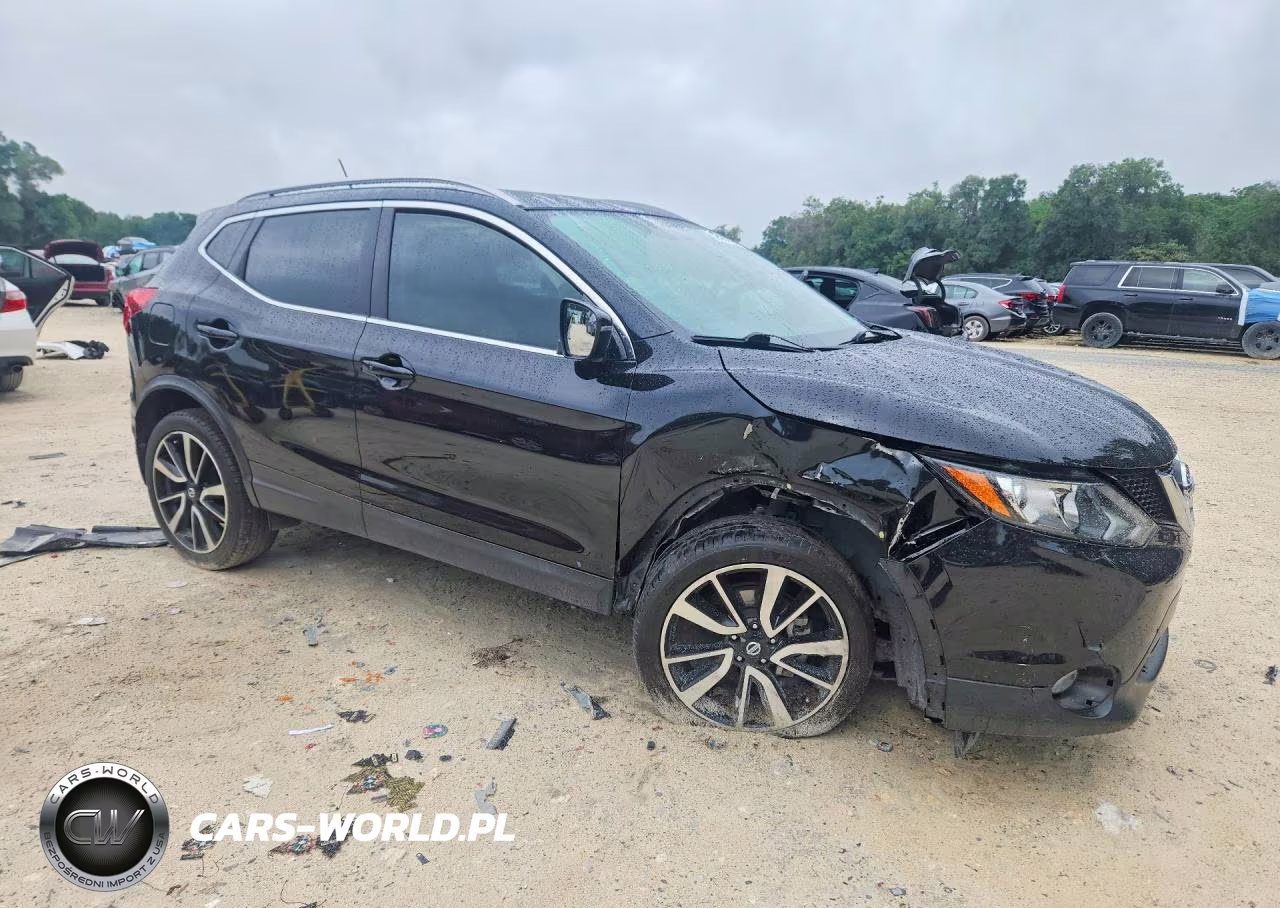 2017 Nissan Rogue Sport S VIN:JN1BJ1CP9HW033109 - 4