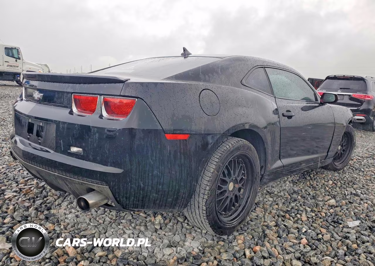 2013 Chevrolet Camaro Ls VIN:2G1FE1E31D9150675 - 3
