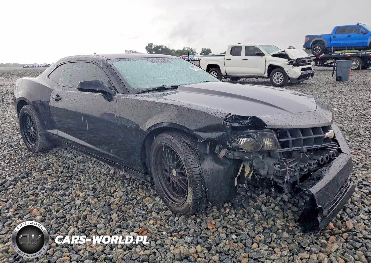 2013 Chevrolet Camaro Ls VIN:2G1FE1E31D9150675 - 4