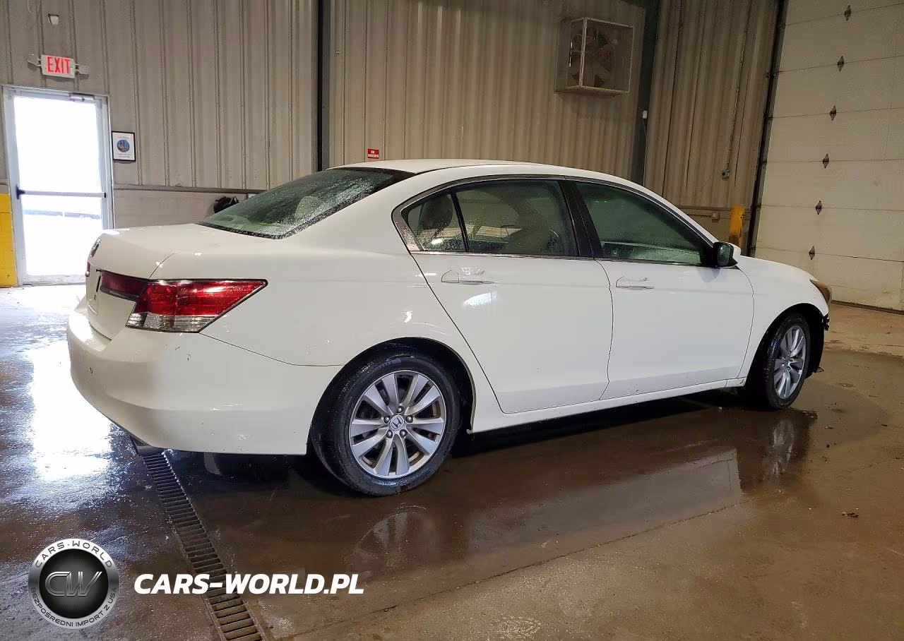 2012 Honda Accord Ex VIN:1HGCP2F70CA172408 - 3