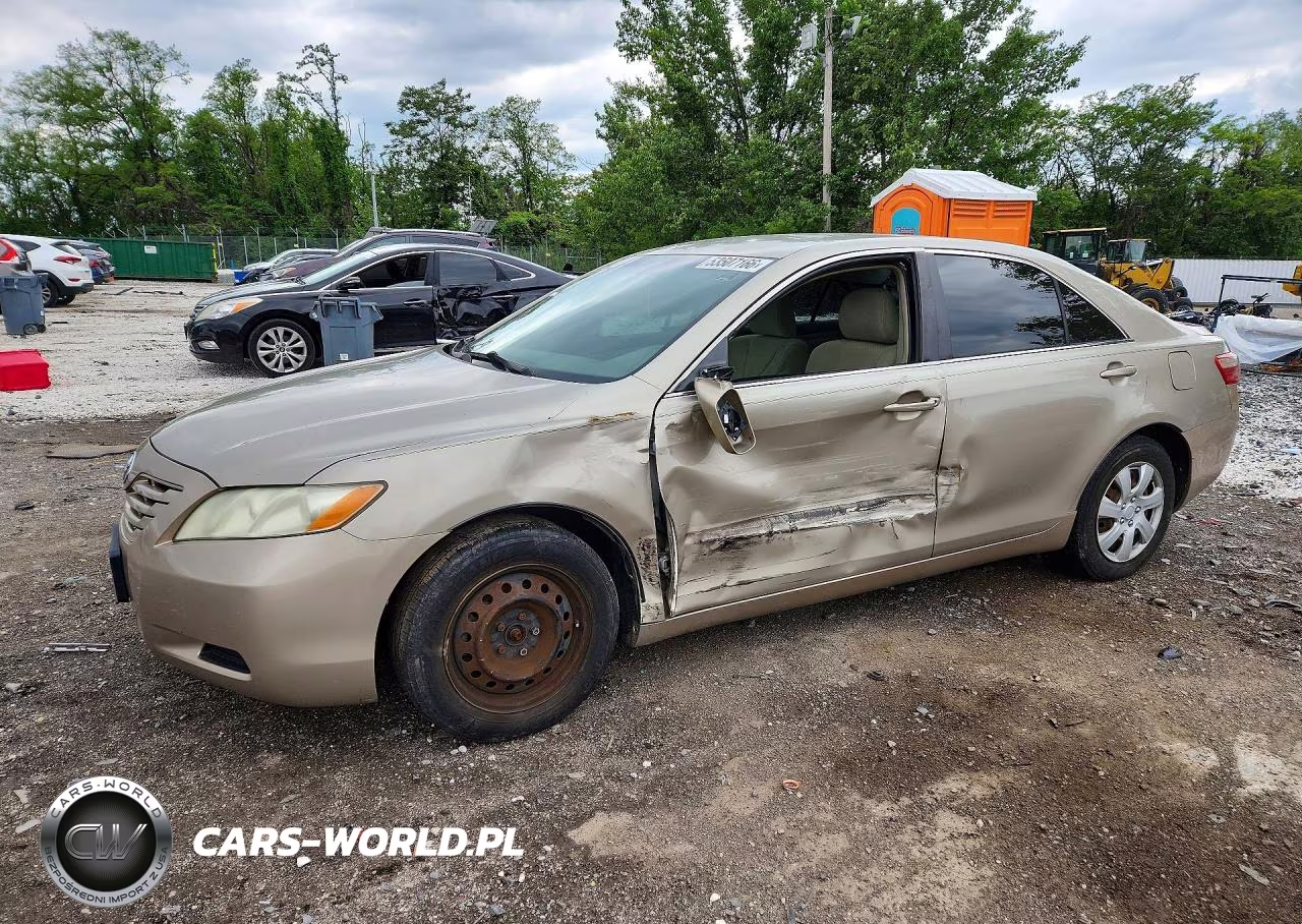 2008 Toyota Camry Le – zdjęcie 1 z 12