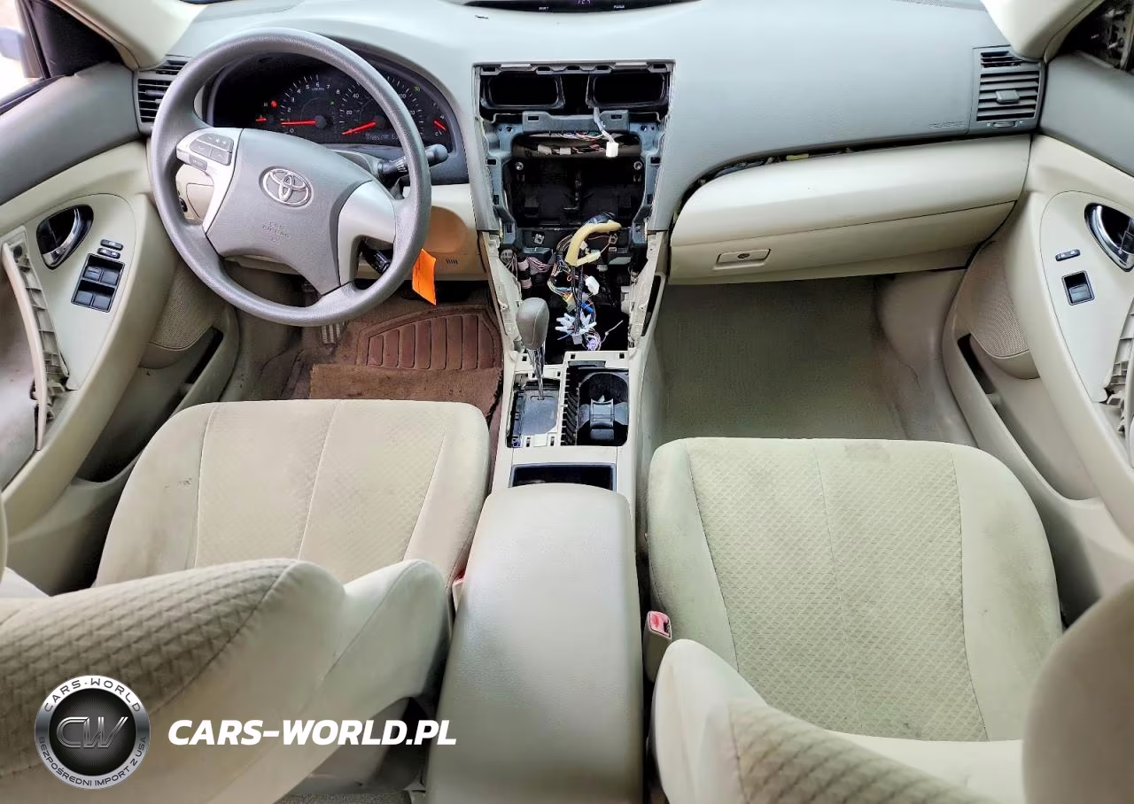 2008 Toyota Camry Le VIN:4T1BE46K68U785621 - 8