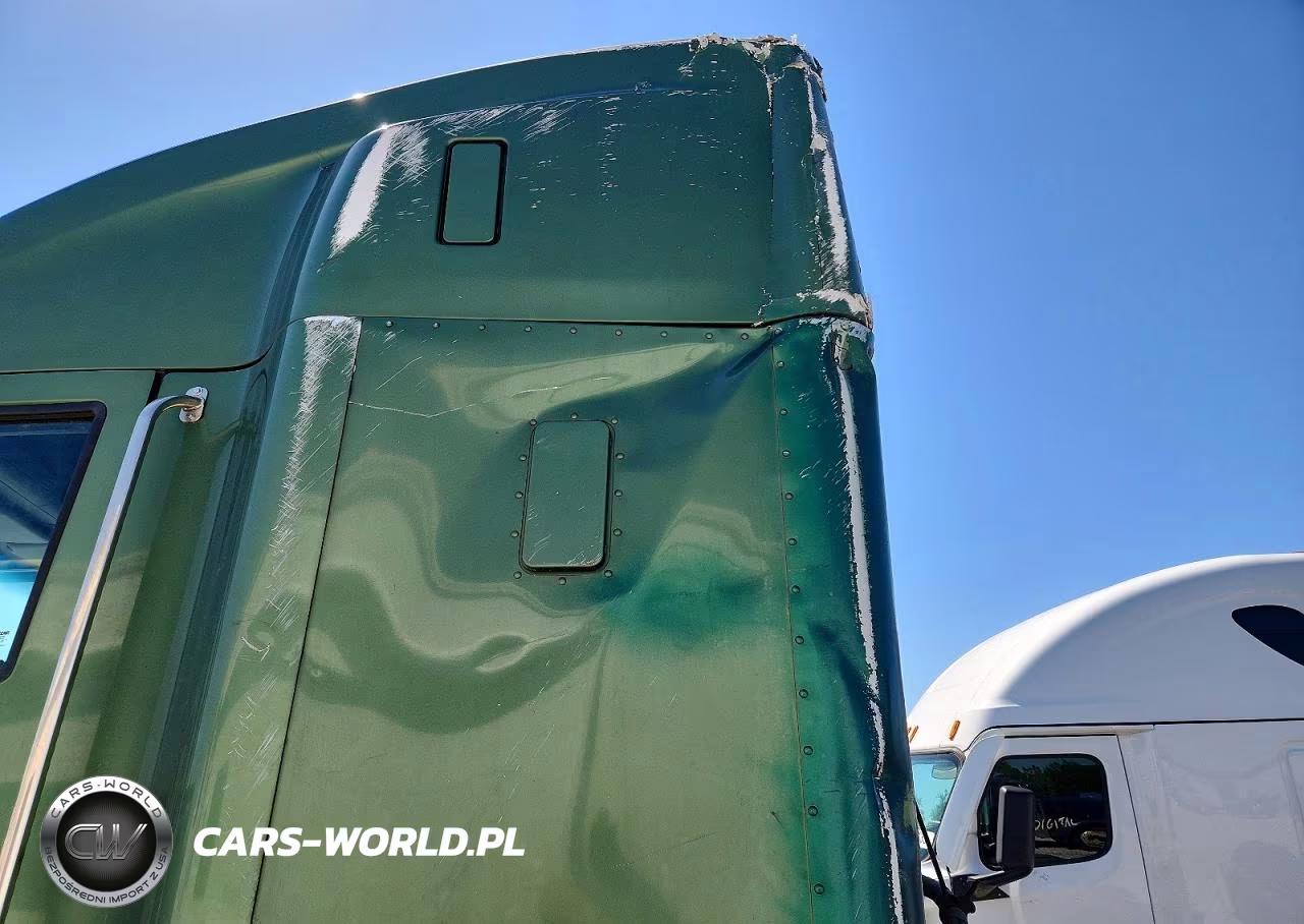 2016 Kenworth T880 Semi Truck VIN:1XKZDP9X1GJ102419 - 9