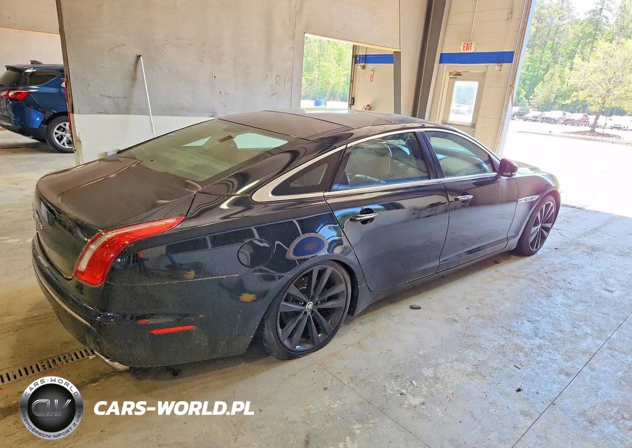 2012 Jaguar Xjl VIN:SAJWA2GB2CLV26774 - 3