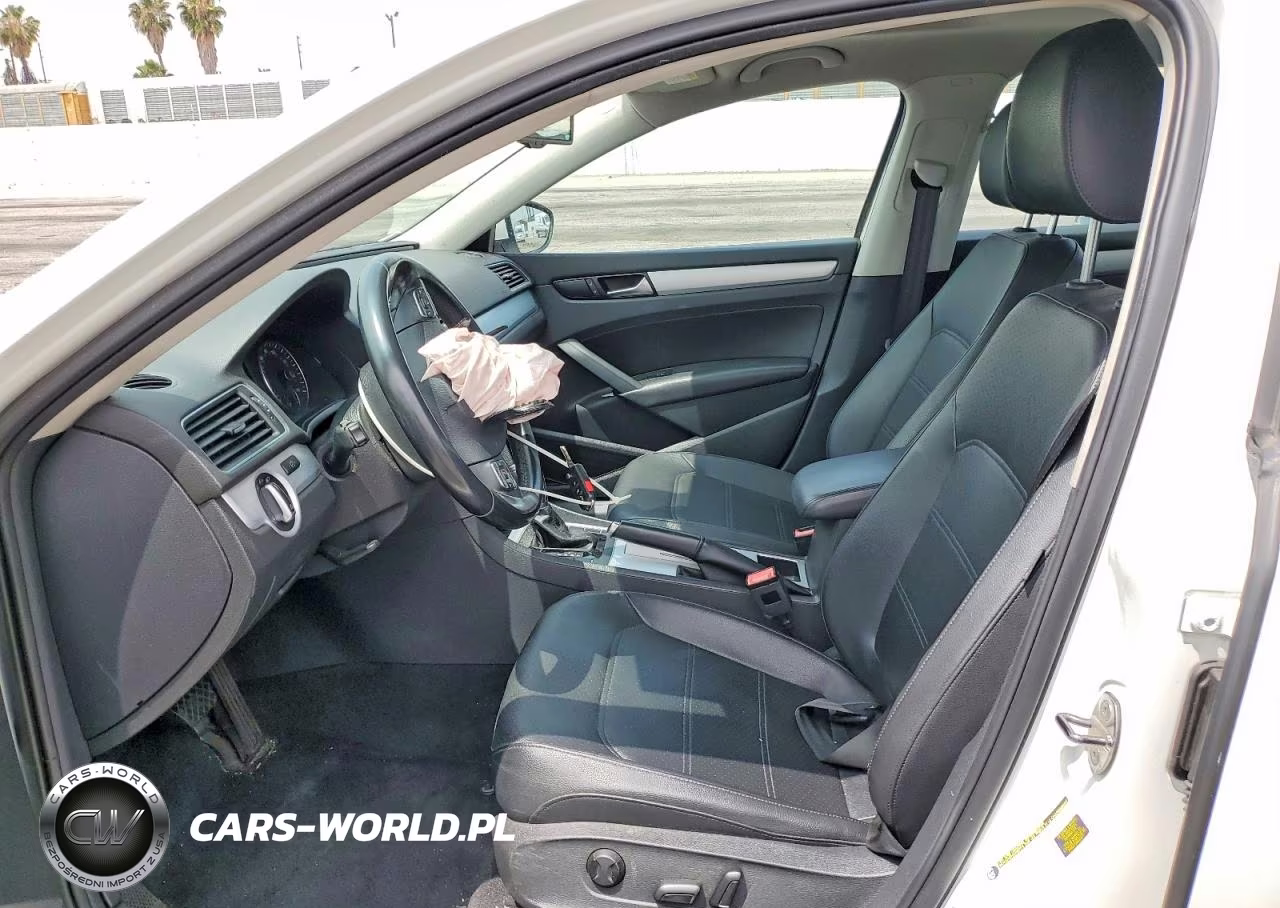2012 Volkswagen Passat Se VIN:1VWBP7A36CC083620 - 7