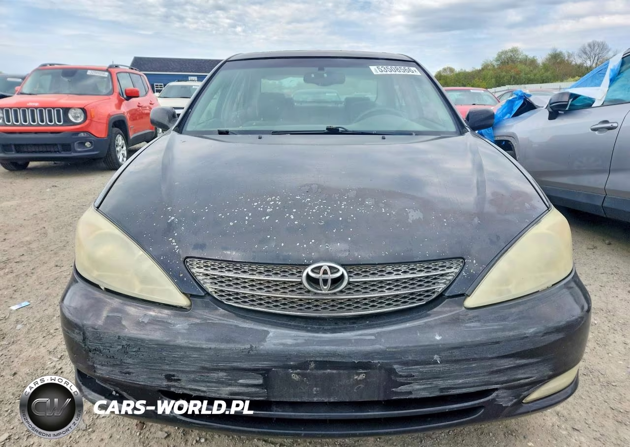 2003 Toyota Camry Xle VIN:4T1BE30KX3U152292 - 5