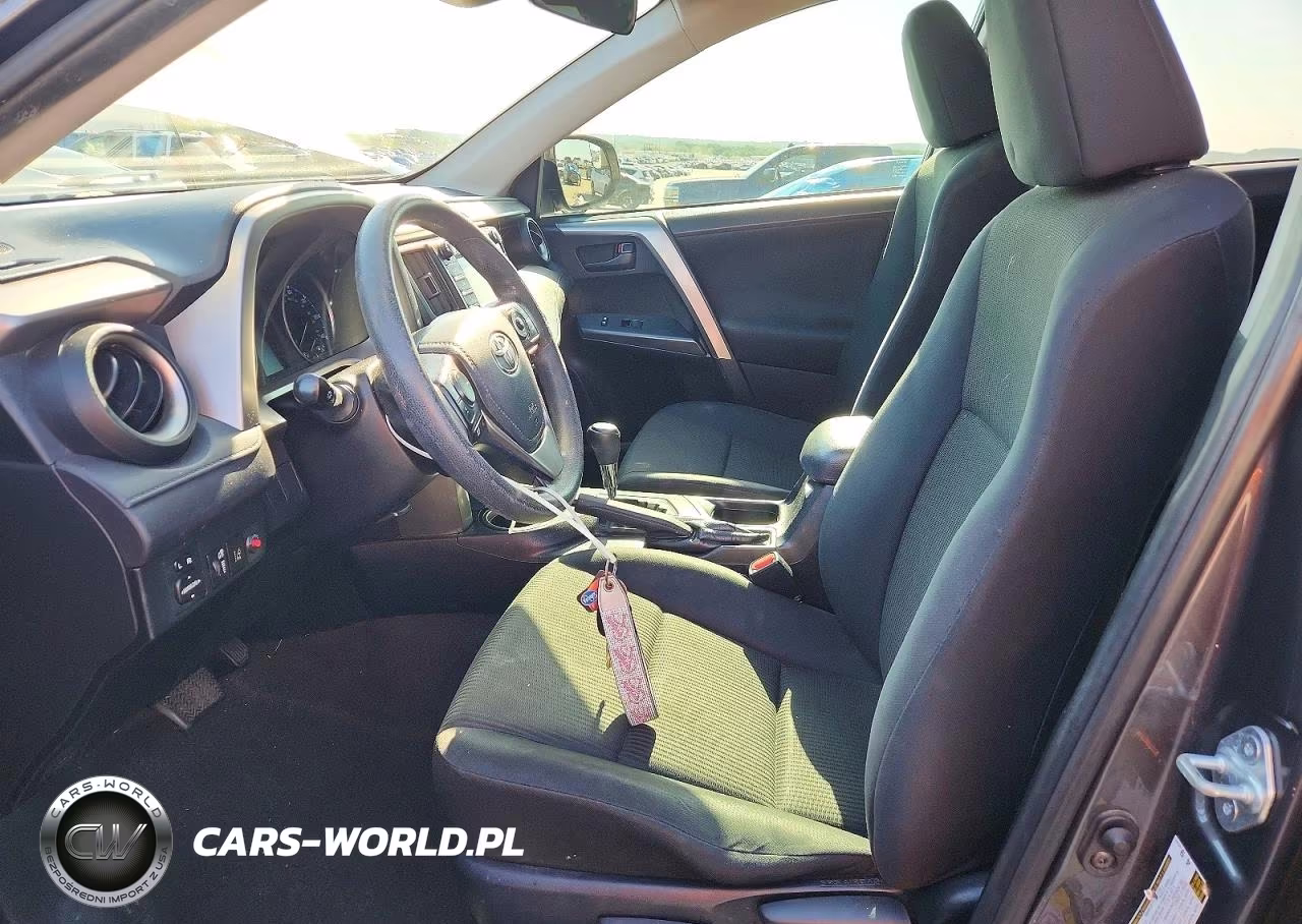 2017 Toyota Rav4 Le VIN:JTMZFREV9HJ716772 - 7