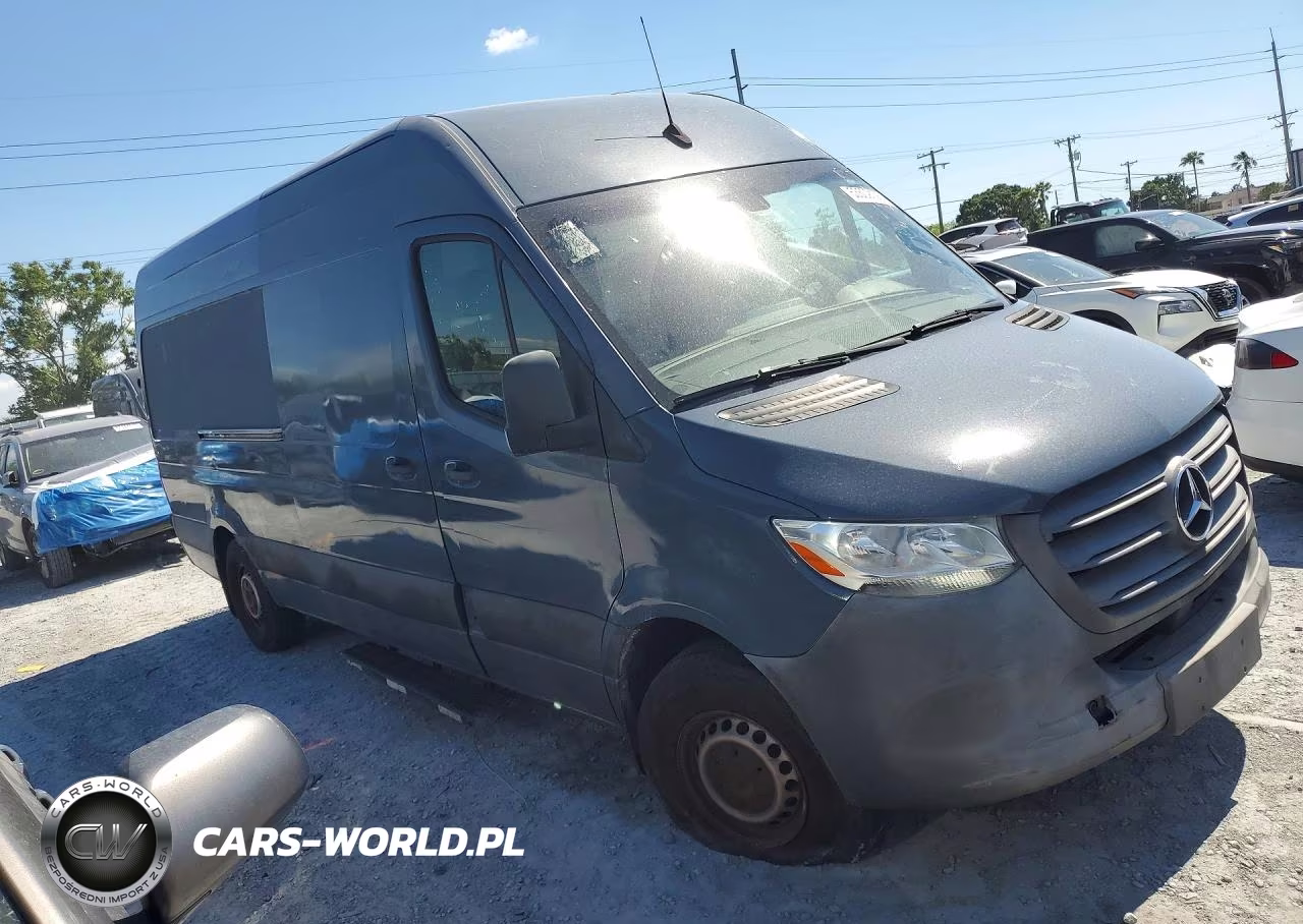 2019 Mercedes-Benz Sprinter 2500 VIN:WD4PF1CD9KP146690 - 4