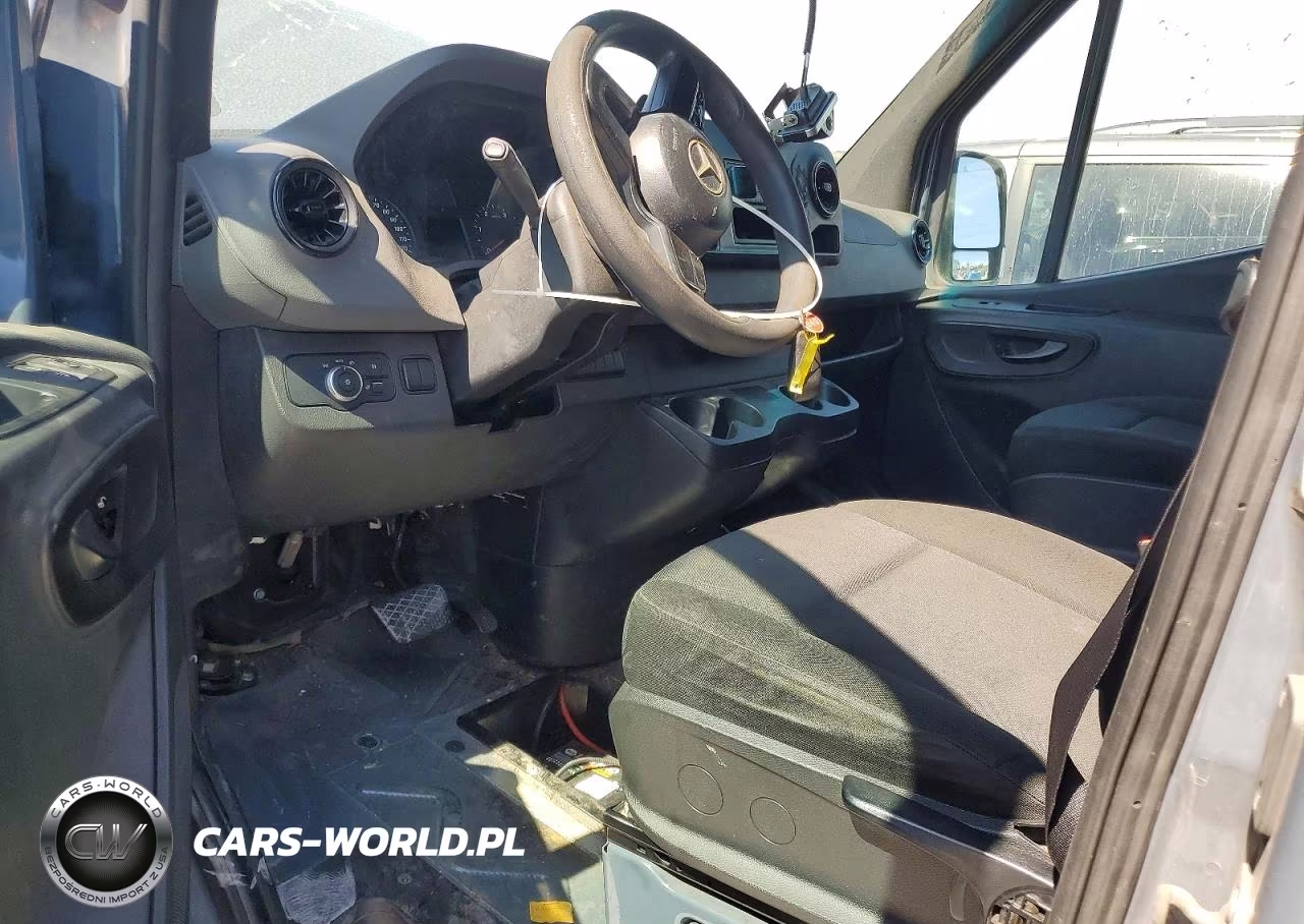 2019 Mercedes-Benz Sprinter 2500 VIN:WD4PF1CD9KP146690 - 8