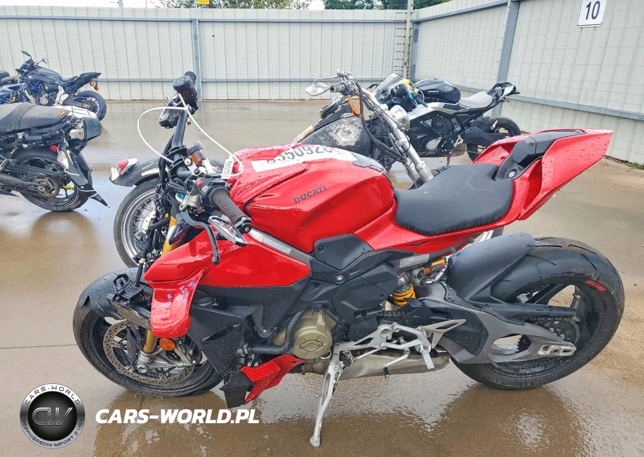 2026 Ducati Streetfighter V4 VIN:ZDMFAK6W8TB002493 - 3