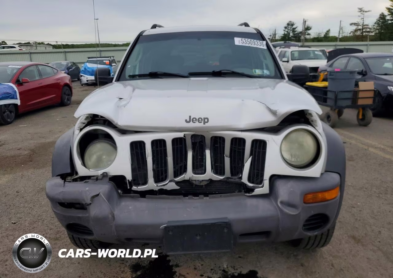 2004 Jeep Liberty Sport VIN:1J4GL48K34W175679 - 5