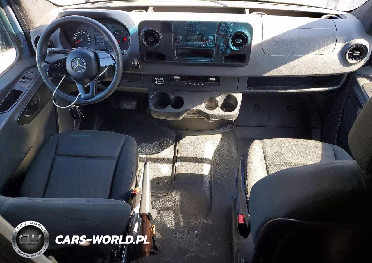 2019 Mercedes Benz Sprinter 2500 VIN:WD4PF1CD9KP137715 - 8