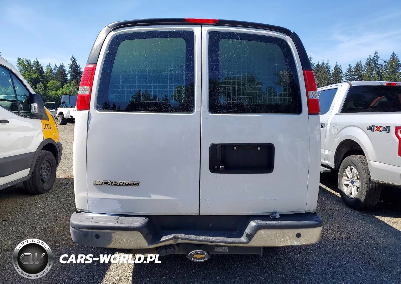 2018 Chevrolet Express G3500 VIN:1GCZGGF17J1178656 - 6