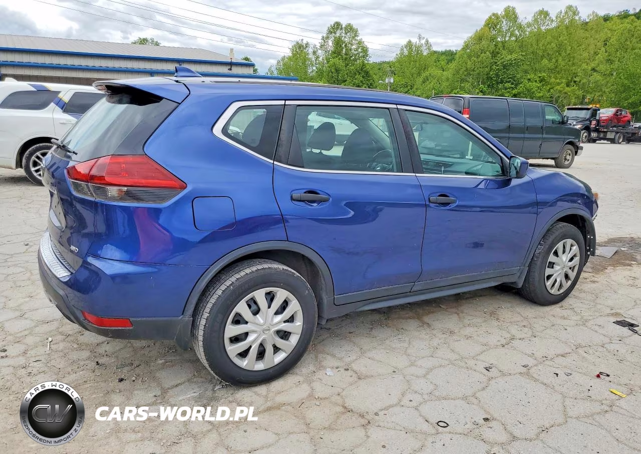 2018 Nissan Rogue S VIN:5N1AT2MV3JC726489 - 3