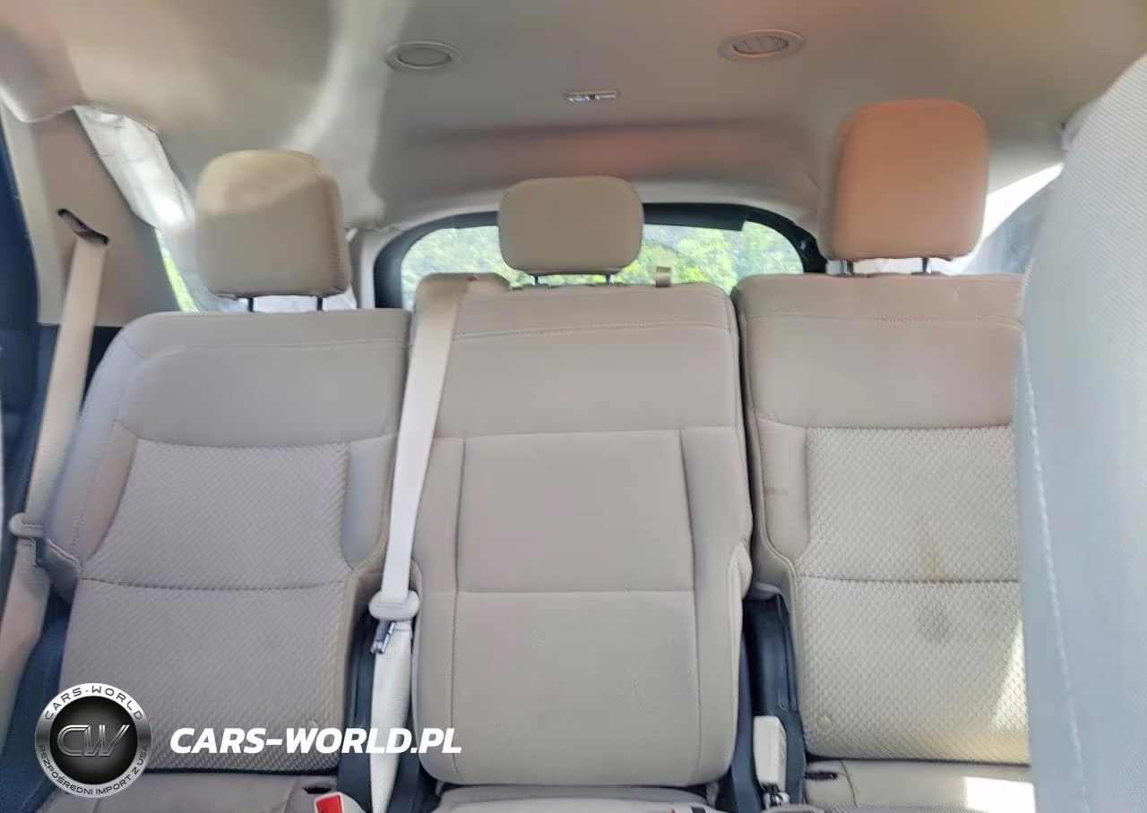 2021 Ford Explorer VIN:1FMSK7BH6MGA55706 - 10