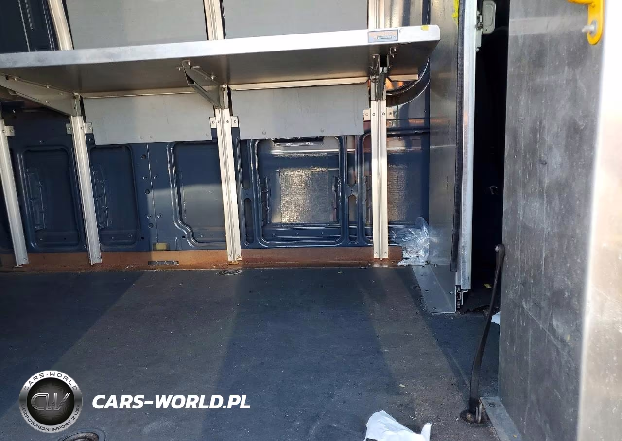 2019 Mercedes-Benz Sprinter 2500 VIN:WD4PF1CD1KP151771 - 10