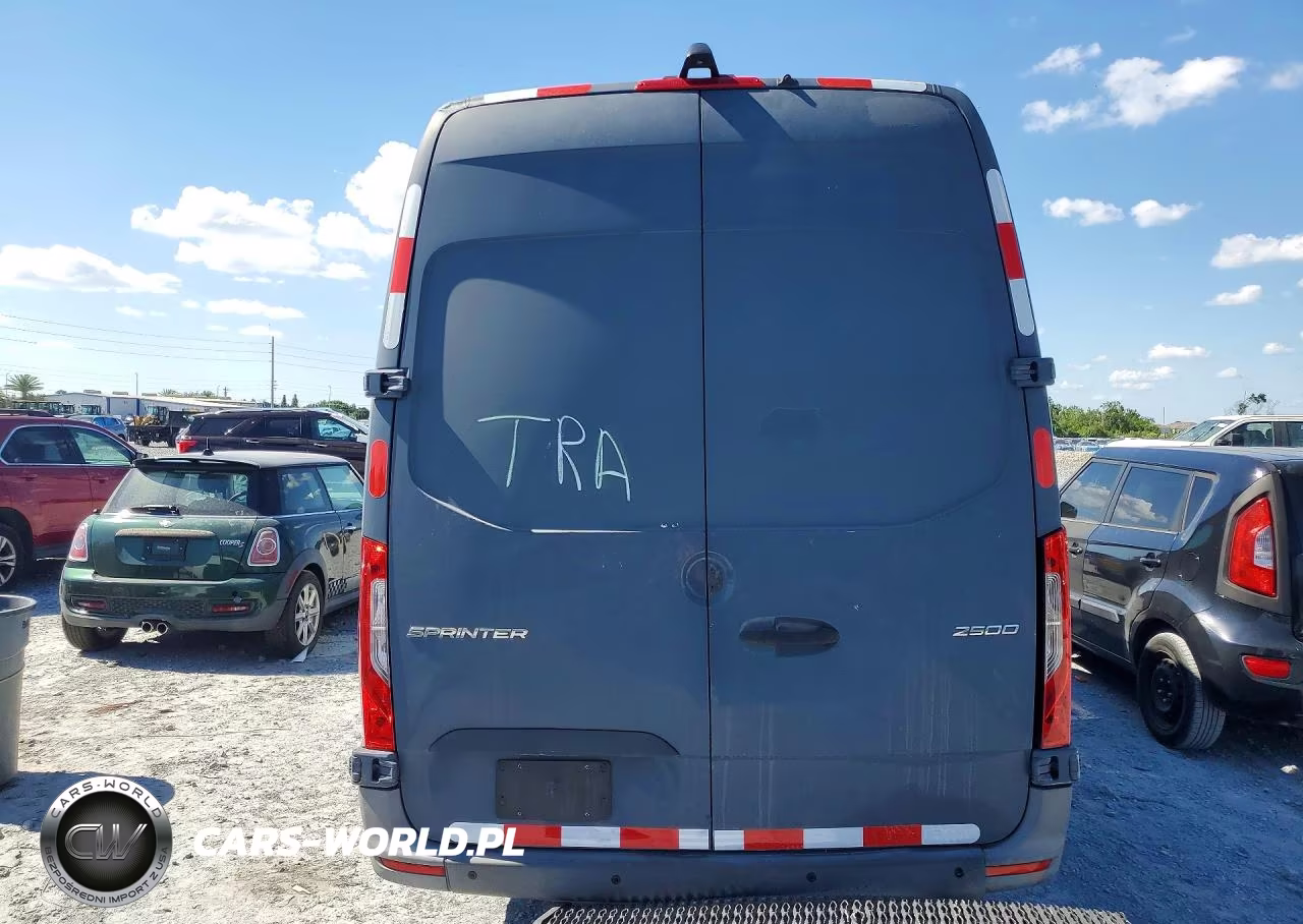 2019 Mercedes-Benz Sprinter 2500 VIN:WD4PF1CD1KP151771 - 6