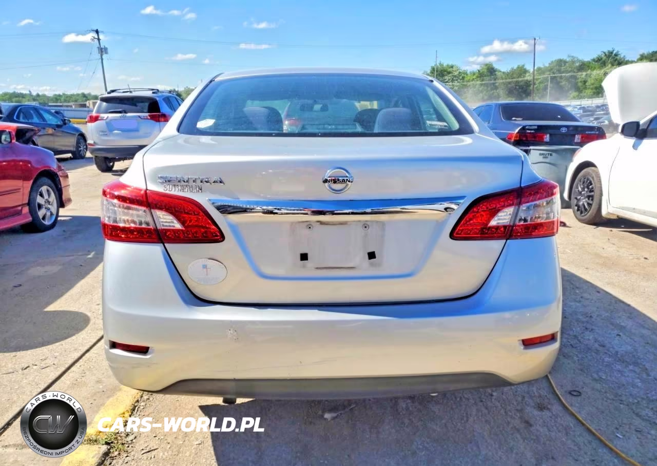 2015 Nissan Sentra S VIN:3N1AB7APXFY315702 - 6