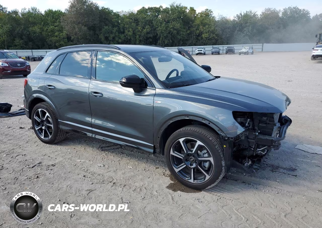 2025 Audi Q3 Premium Plus S Line 45 VIN:WA1EECF31S1024020 - 4
