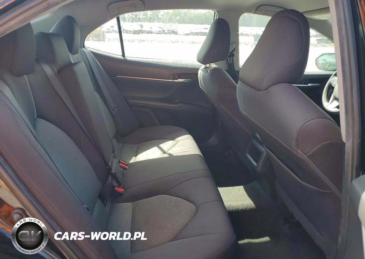 2022 Toyota Camry Le VIN:4T1C11AK8NU625502 - 10