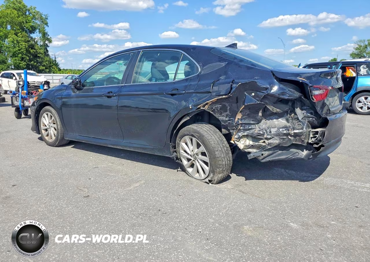 2022 Toyota Camry Le VIN:4T1C11AK8NU625502 - 2