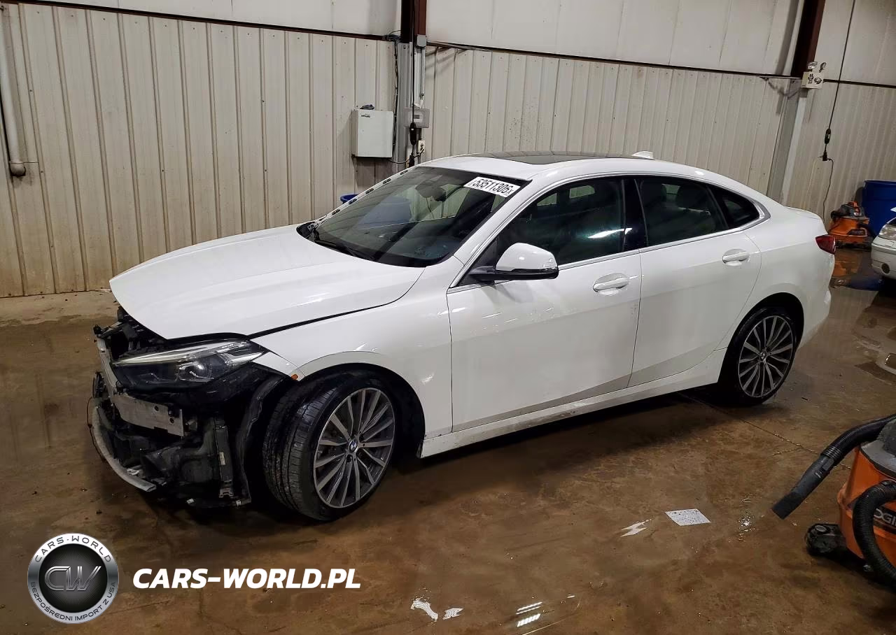 2022 BMW 228Xi – zdjęcie 1 z 12