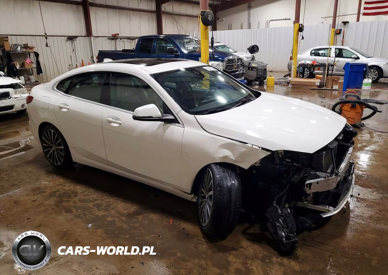 2022 BMW 228Xi VIN:WBA73AK08N7K40739 - 4