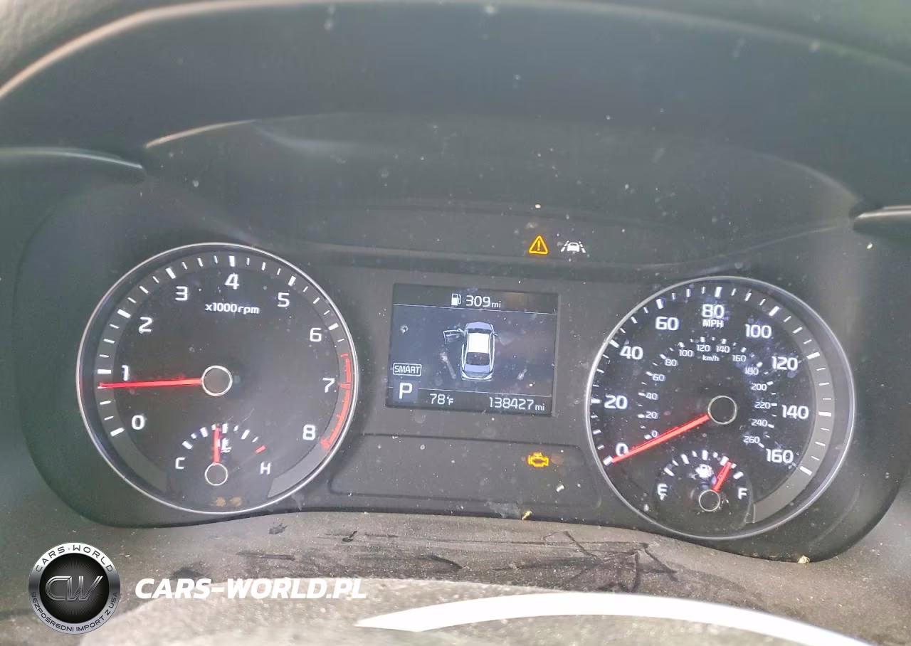 2019 Kia Forte Lxs VIN:3KPF24AD4KE051847 - 9