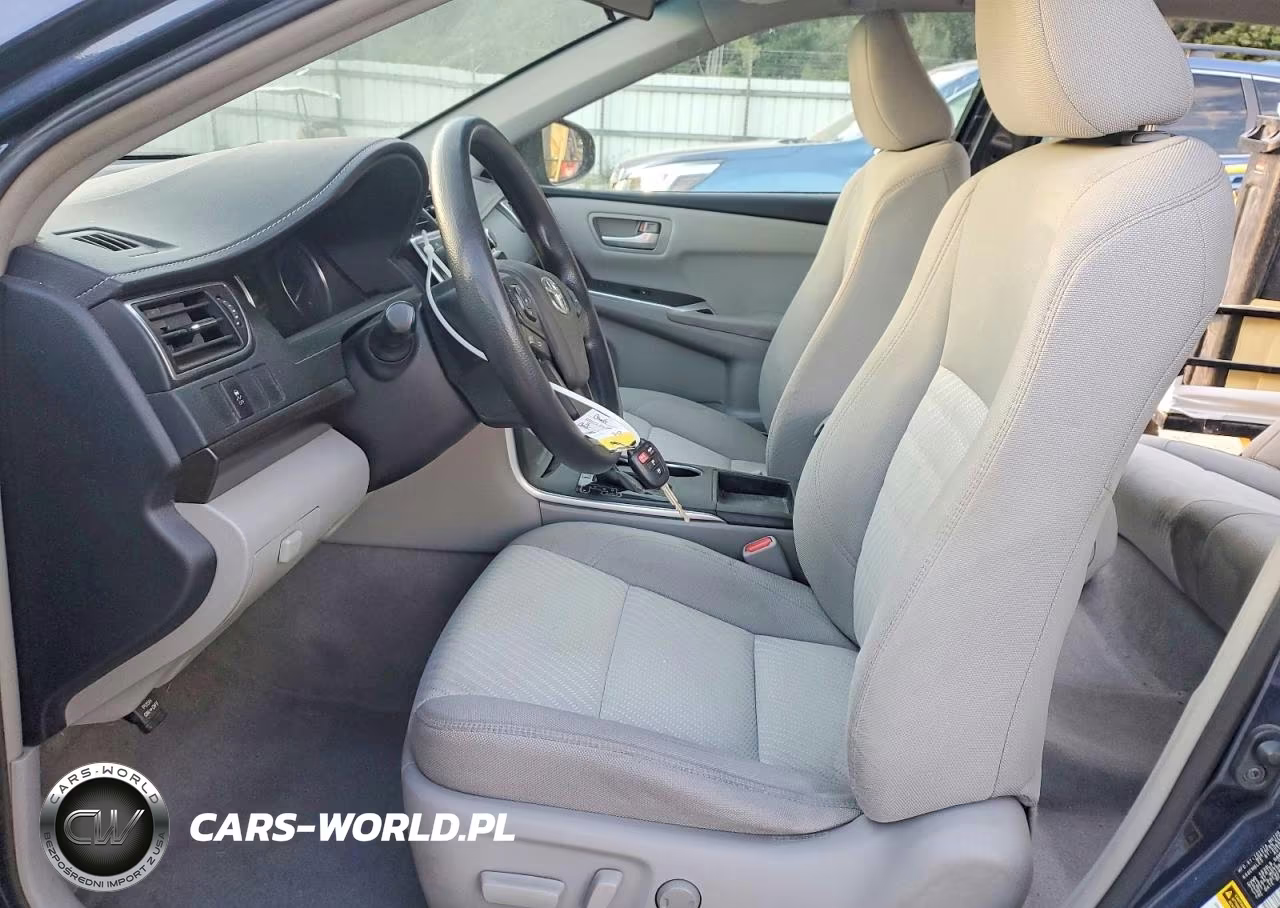 2016 Toyota Camry Le VIN:4T4BF1FK8GR516682 - 7